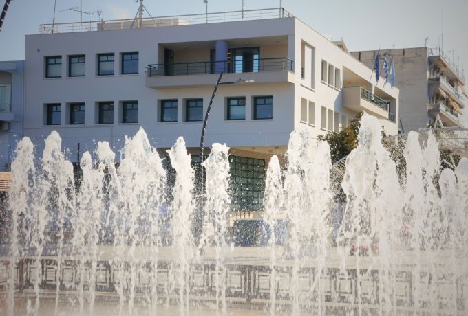 Συνεδριάσεις με ουσία και συμβολισμούς στο Δημοτικό Συμβούλιο Κορινθίων
